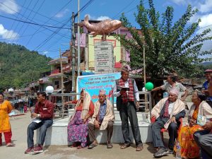 माछा बजारको रुपमा प्रख्यात रहेको मलेखु बजारमा माछाकै प्रतिमा अनावरण